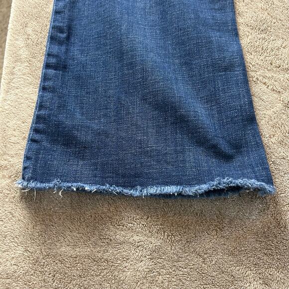 Chicos So Slimming Girlfriend Kick Flare Jeans Womens Size 12 Blue Denim Cropped - Picture 6 of 7